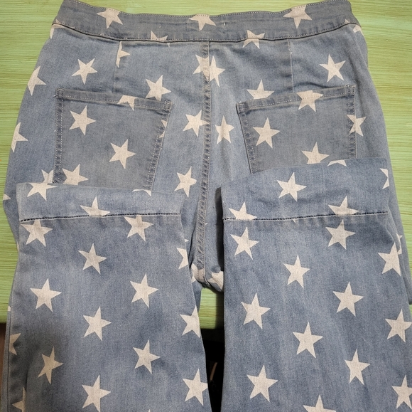 NWOT*Peach Love California Flare Jeans - Picture 4 of 7